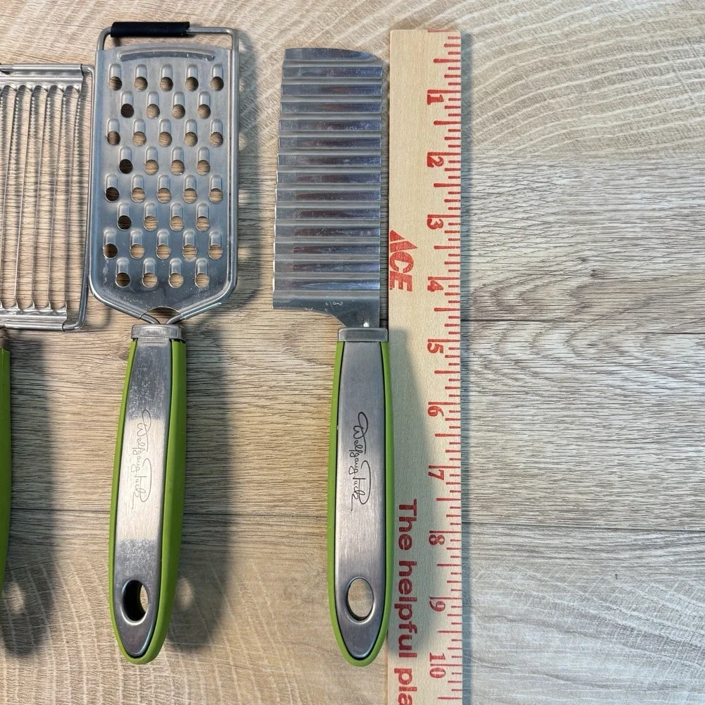 Wolf Gang Pucks Set Of Kitchen Utensils 3 Ergonomic Green